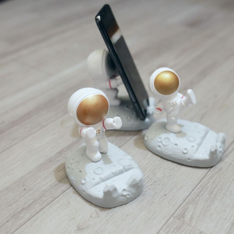 Giá Đỡ Điện Thoại Phi Hành Gia Siêu Cute.