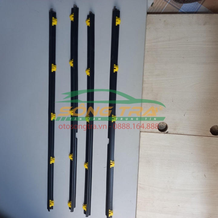 NẸP CHÂN KÍNH CÁNH CỬA KIA PRIDE CD5