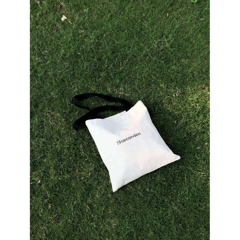 Túi Tote Trắng Quai Đen 13seconden