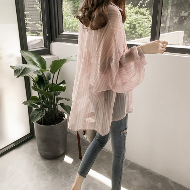 Áo Khoác Sơ Mi Chống Nắng Dáng Rộng Kẻ Sọc Dọc Phong Cách Hàn Quốc