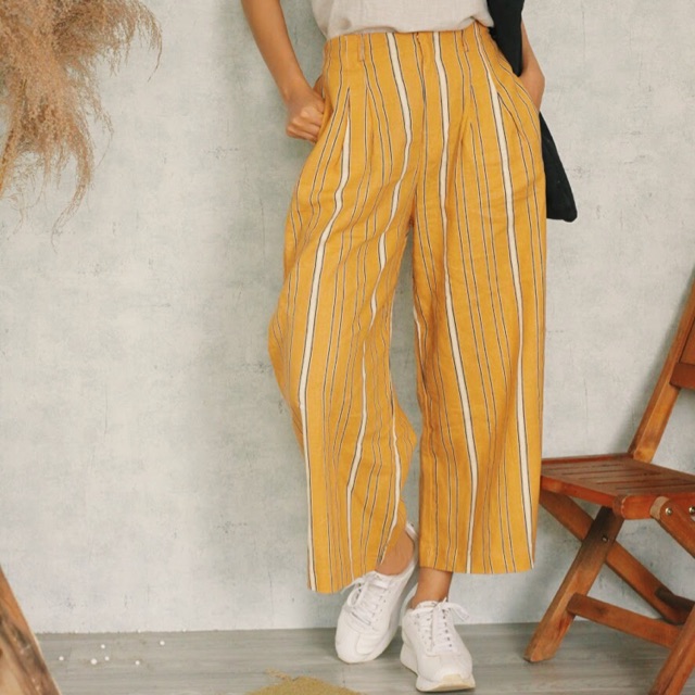 QUẦN CULLOTES LINEN SỌC VÀNG