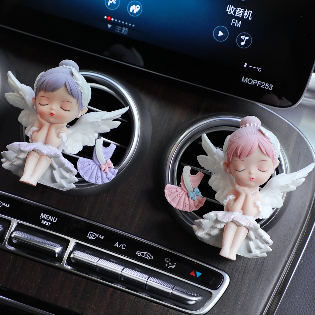 Kẹp Khuếch Tán Nước Hoa Gắn Điều Hòa Xe Hơi Tiện Dụng