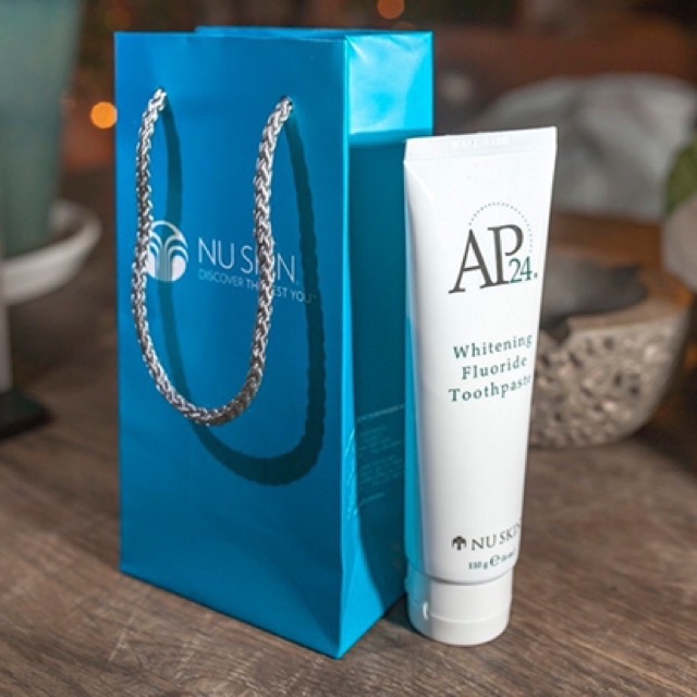 KEM ĐÁNH RĂNG NUSKIN AP24 WHITENING FLUORIDE TOOTHPASTE MỸ 110G MẪU MỚI