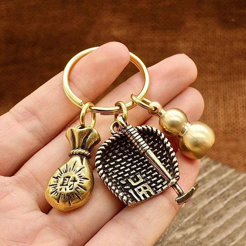 Móc Khóa Đồng Thau Trang Trí Ki Rác,Bầu,Lá,Túi Tiền,Móc Treo Phối Nhiều Kiểu Độc Lạ Phong Thủy May Mắn Chiêu Tài Lộc