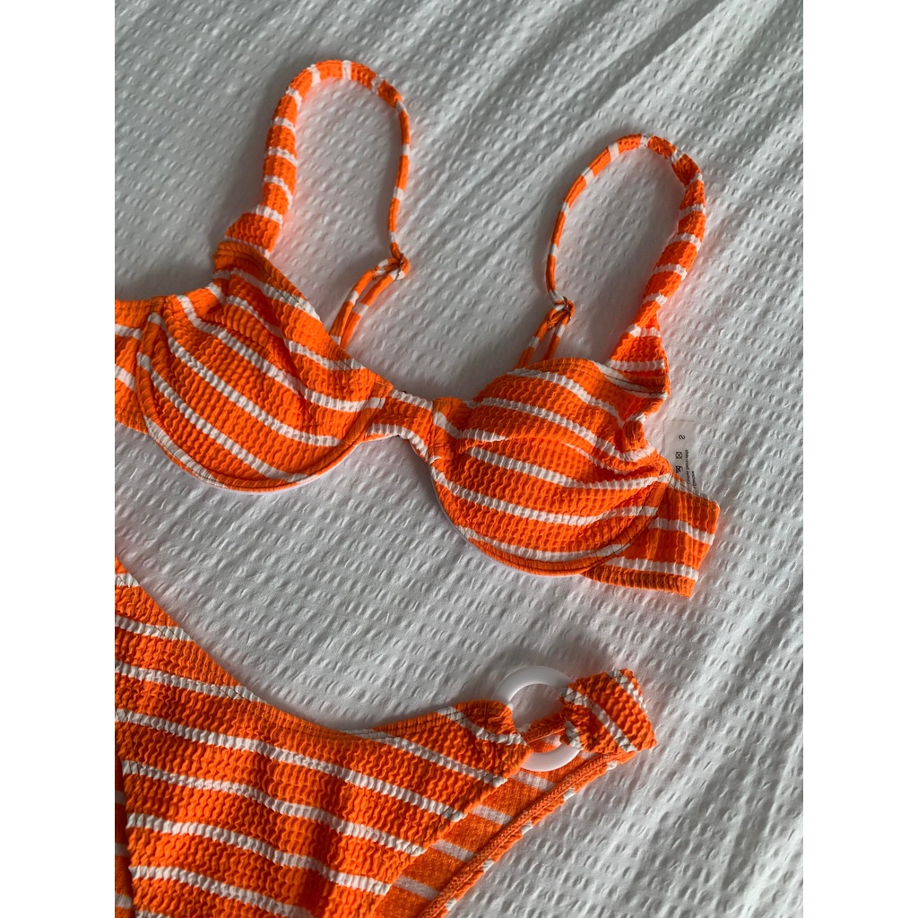 Set bikini 2 mảnh có gọng nâng ngực