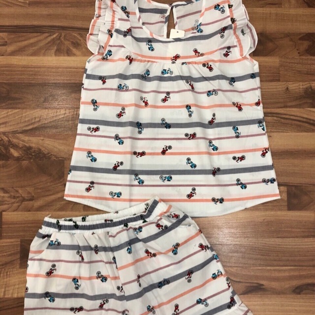 Set kate đùi mặc nhà