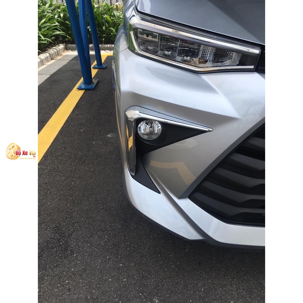 Ốp viền đèn gầm trước, sau Toyota Avanza 2022-2023