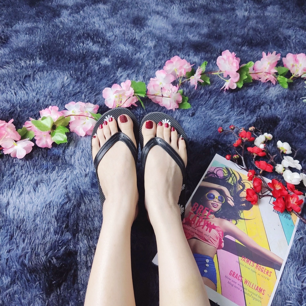 Dép nữ xỏ ngón đi trong nhà đi biển đi chơi  xinh xắn 3 màu , dép xốp nữ mang êm chân