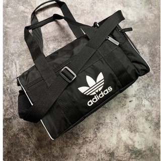 (Hàng chuẩn auth) Túi trống Adidas có ngăn khóa bên cạnh