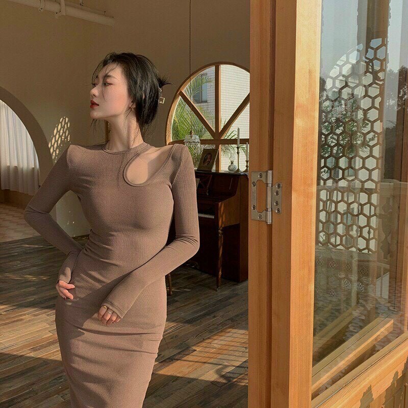 Đầm body tay dài trơn maxi khoét hở vai cực hot , chất thun bozip dày dặn