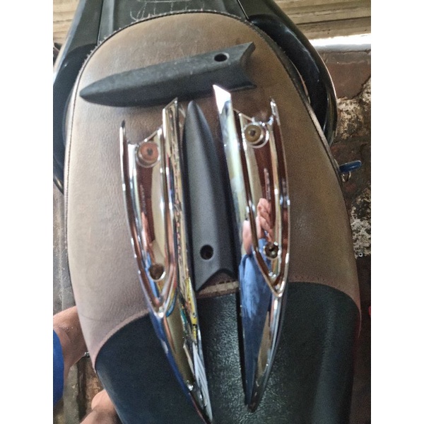 Bộ nẹp yếm sau 2 bên cho liberty 3Vie S chính hãng