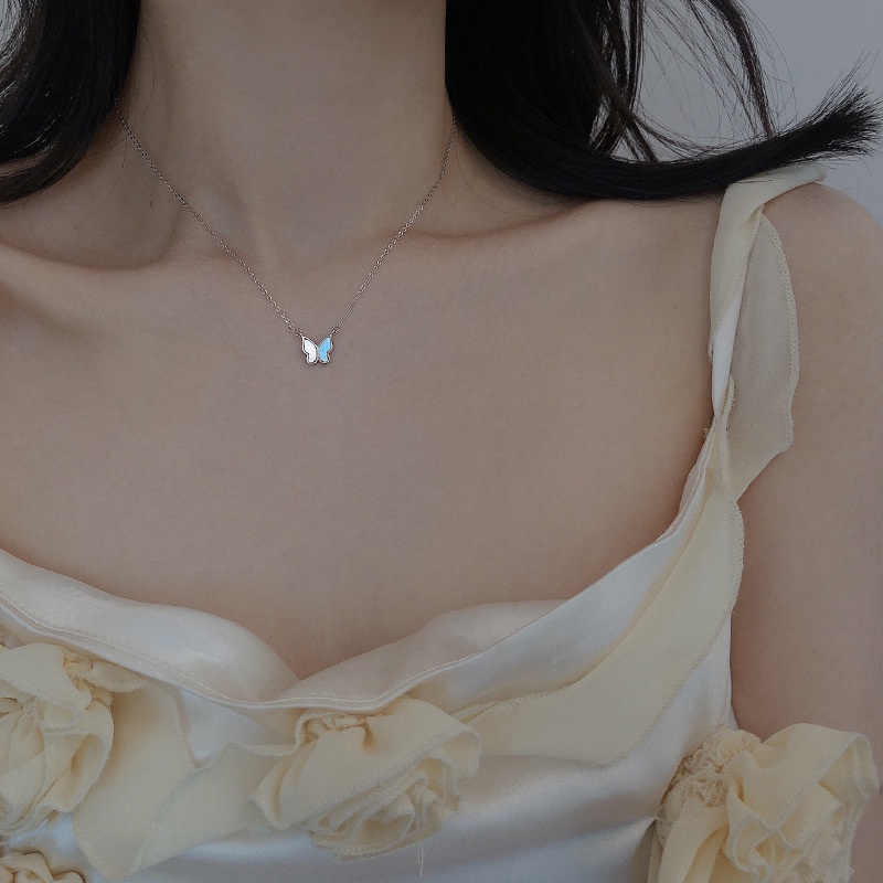 Dây chuyền bươm bướm mặt đá nhiều màu cho nữ