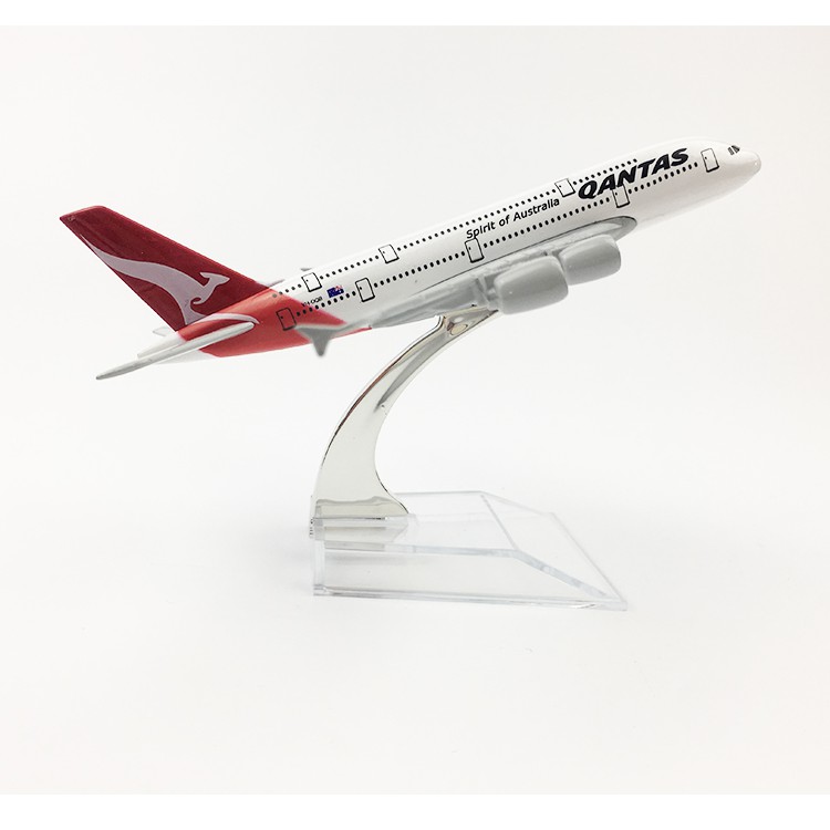 Mô hình máy bay Qantas 16cm