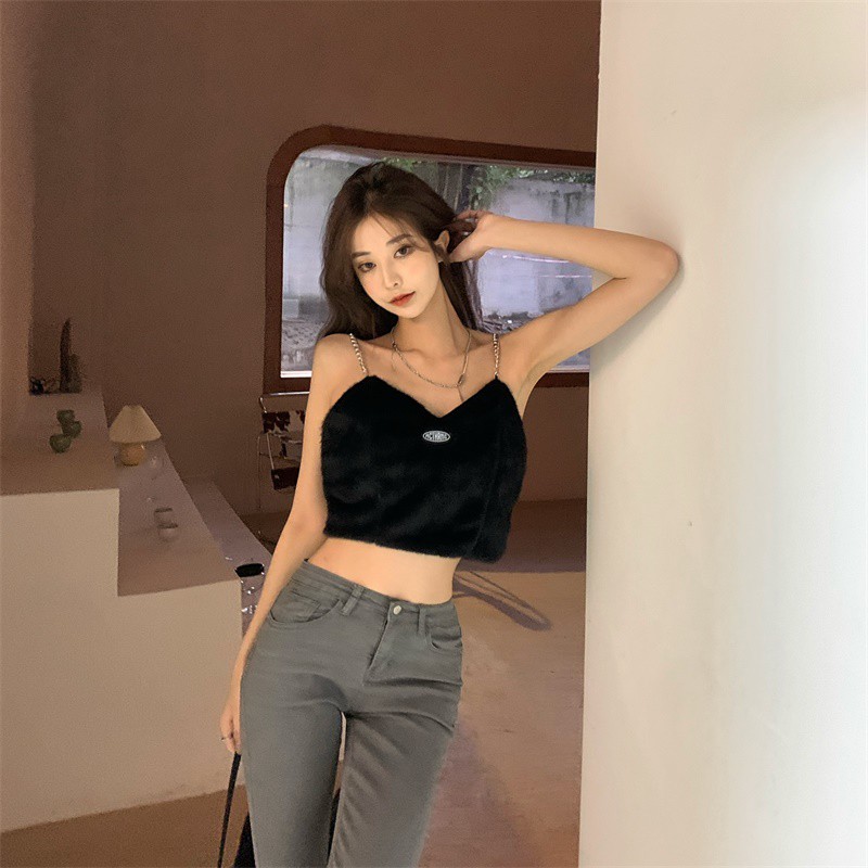 Áo kiểu nữ Croptop kiểu 2 dây nữ cổ vuông đẹp HACHIKI, Áo kiểu nữ trễ vai sexy sang chảnh, chất vải cao cấp mã AK12