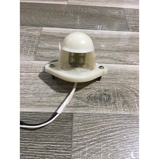 Sản phẩm gia đình làm: Đèn soi biển số 24v nhựa