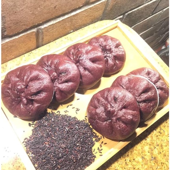 Bánh bao gạo lức đen 6 vị