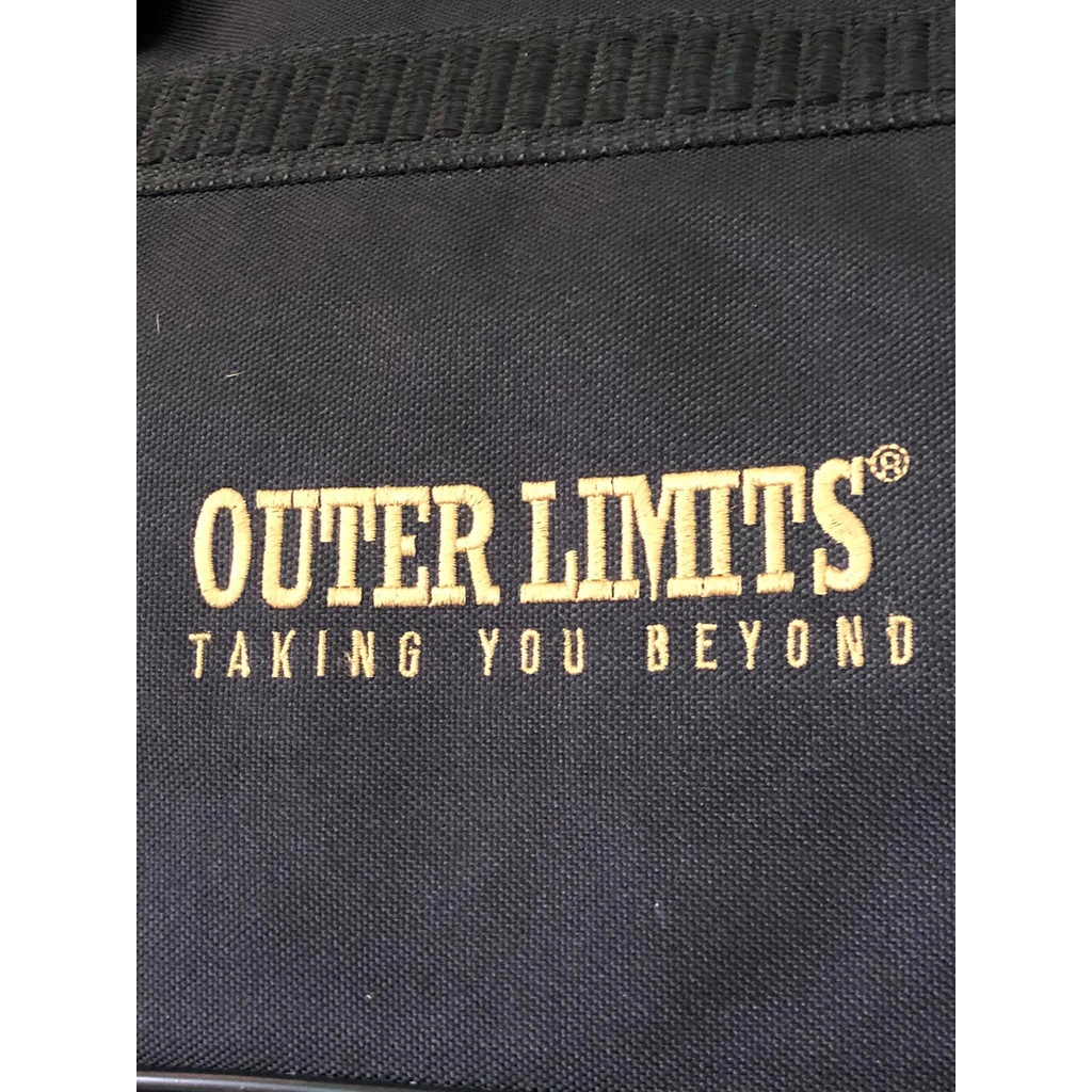 Túi du lịch nam hiệu Outer Limits, đã qua sử dụng