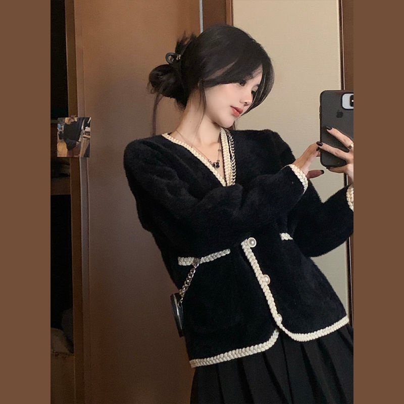 Set áo khoác cardigan tay dài màu sắc tương phản và chân váy xếp ly phong cách phương tây cho nữ (có bán lẻ)