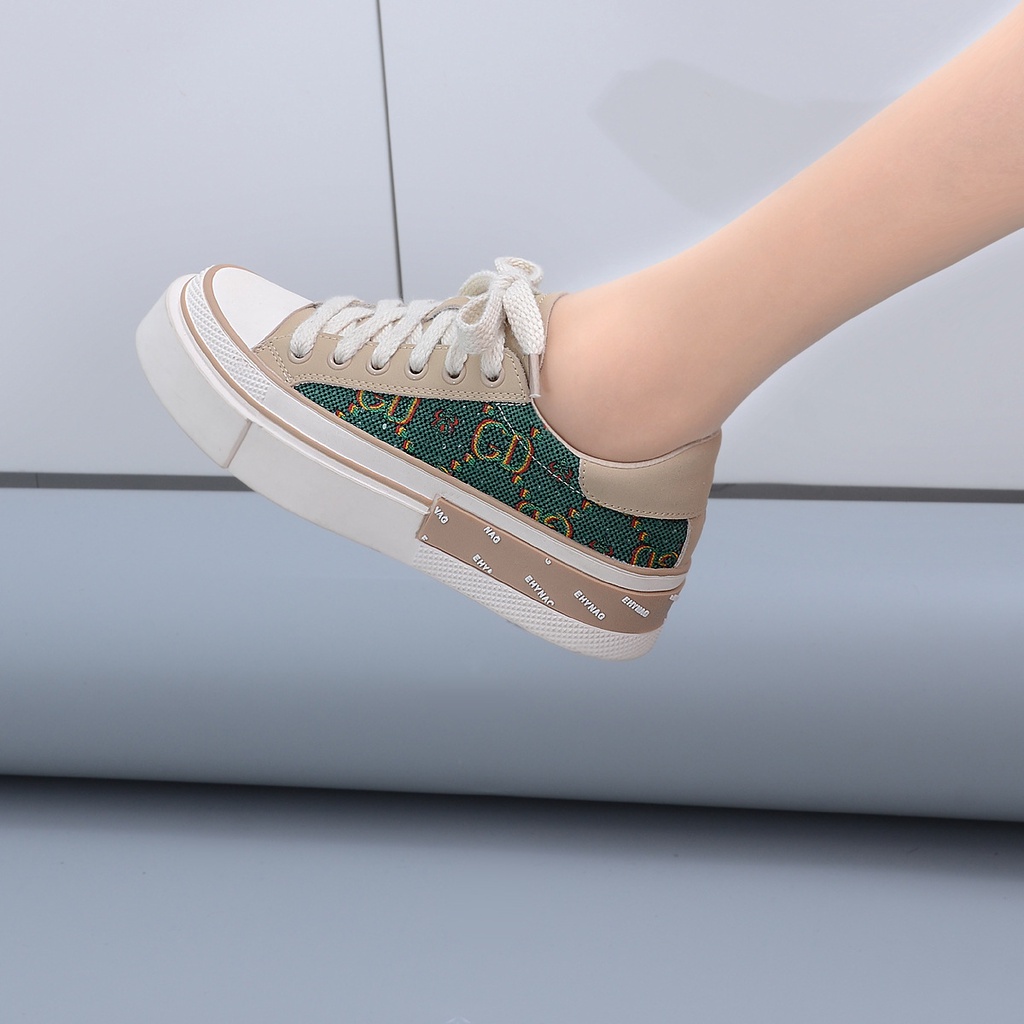 Giày thể thao nữ vải hạo tiết thêu tinh xảo, giày sneaker cổ thấp đế bằng nữ dễ phối đồ GT01