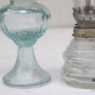 Đèn dầu hột vịt
