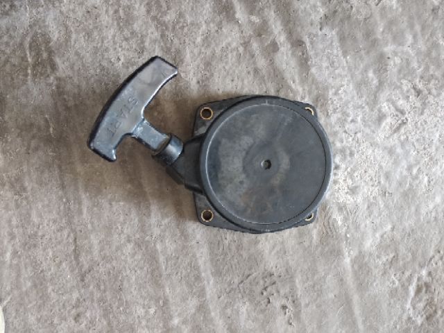 Ốp giật máy phát cỏ