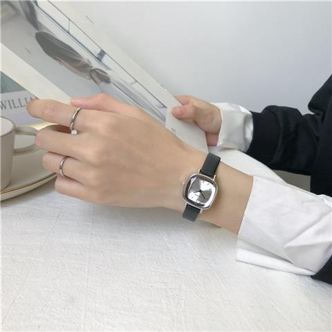 Winner Đồng Hồ Đeo Tay Mặt Tròn Nhỏ Nghệ Thuật Thời Trang Cổ Điển Đẹp Chống Nước Chất Lượng Cao Phong Cách Hàn Quốc Cho Nữ