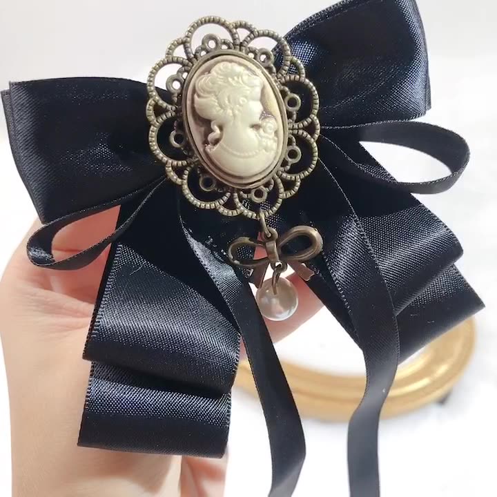 Nơ Cài Cổ Áo Đính Ngọc Trai Nhân Tạo Thời Trang