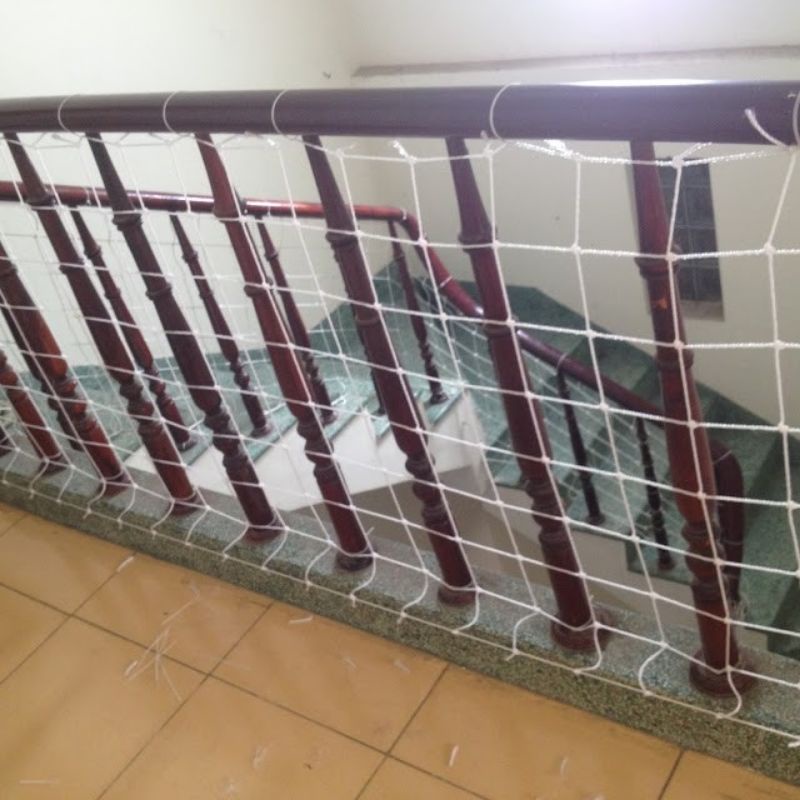 Lưới chắn cầu thang 10mx80cm
