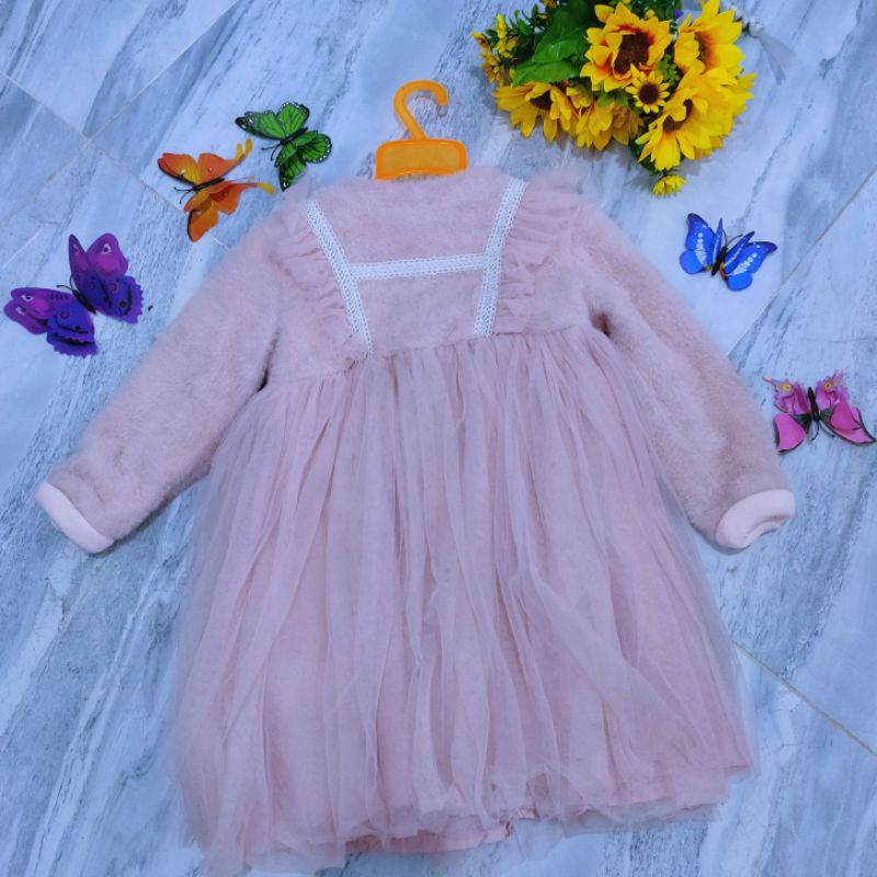 Siêu phẩm Váy bé chọn trên live