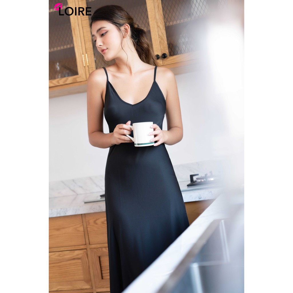 Váy 2 Dây Lụa Cao Cấp Cổ Tim LOIRECHIC LSL04 | BigBuy360 - bigbuy360.vn