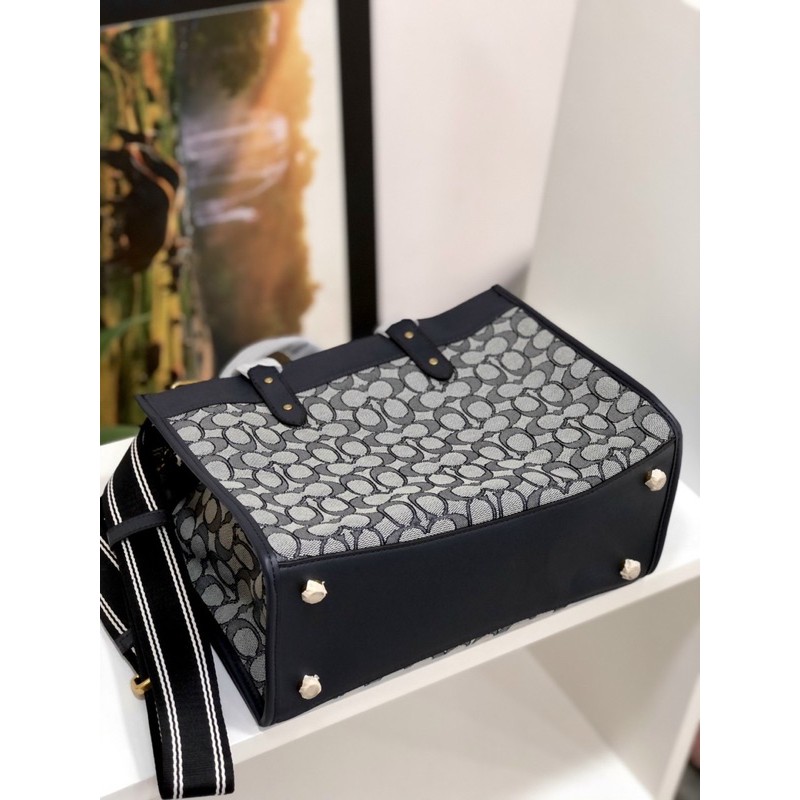 ✨ TÚI TOTE COACH DA C3282