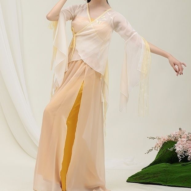 Trang Phục Múa Truyền Thống Trung Hoa Cổ Điển Màu Sắc Tương Phản 08.04