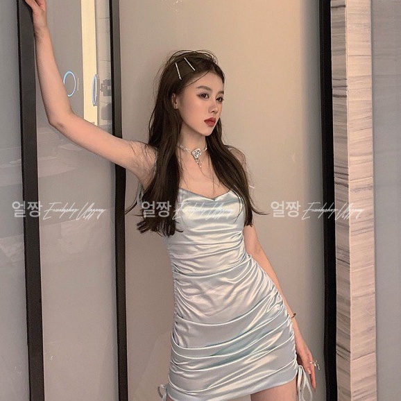 Đầm nữ hai dây dáng ôm midi Emilyshop