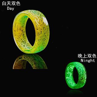 Nhẫn Gỗ Bí Mật Phát Sáng Trong Bóng Tối