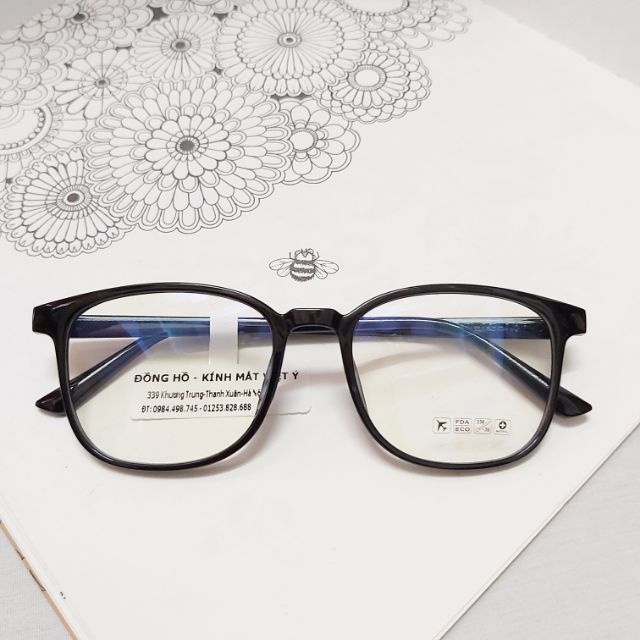 Gọng kính cận dáng classic 2020
