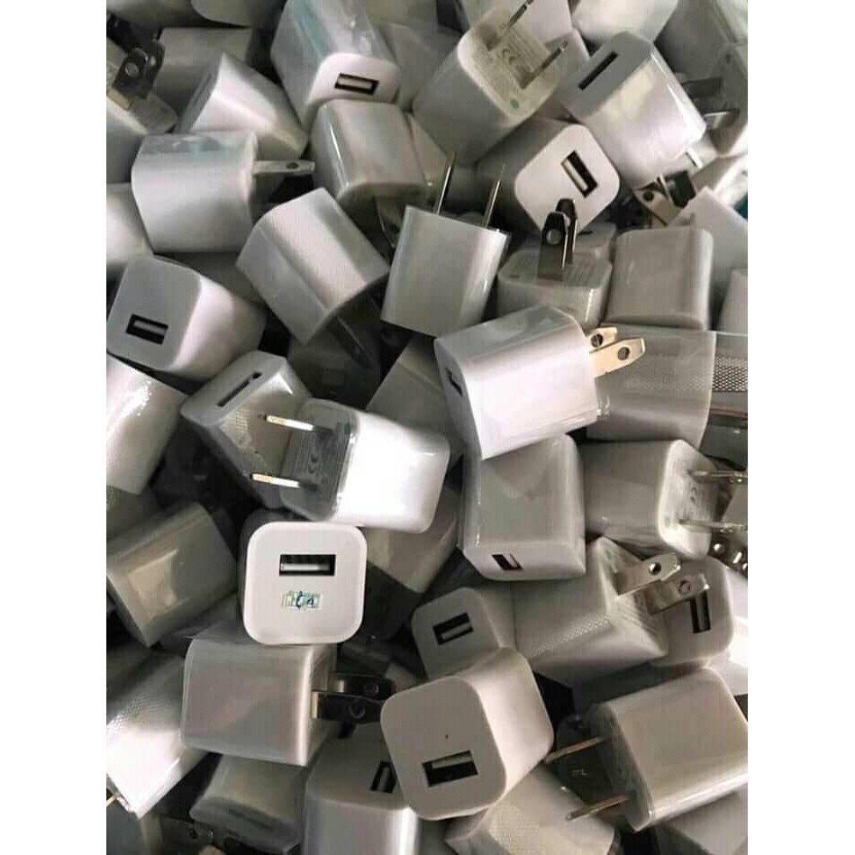 Combo tai nghe và củ sạc sịn sò con bò