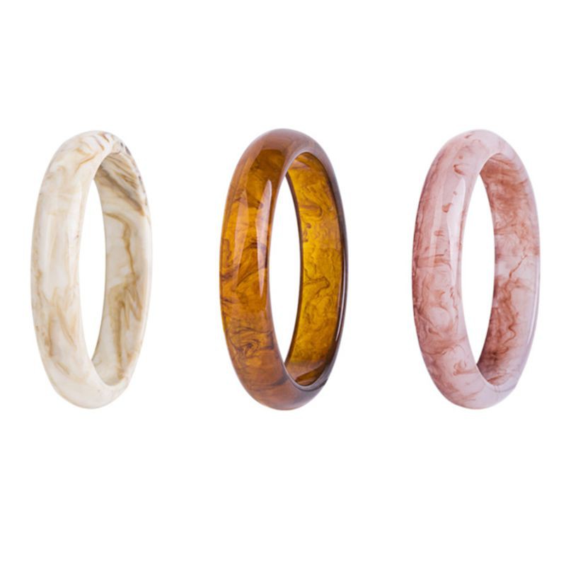 Vòng tay hoa kiểu dáng cổ điển cho nữ