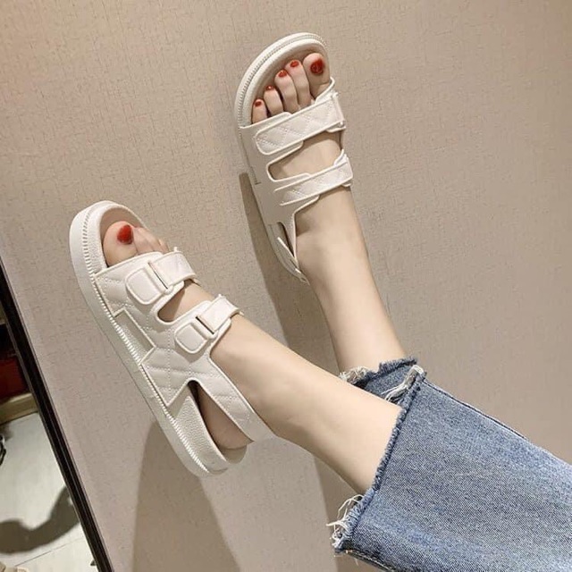 Sandal Đế Bánh Mì 2 quai ullzang HOT TREND 2020