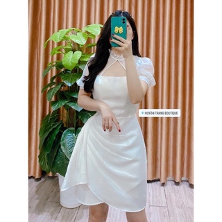 Váy tafta khoet cổ
