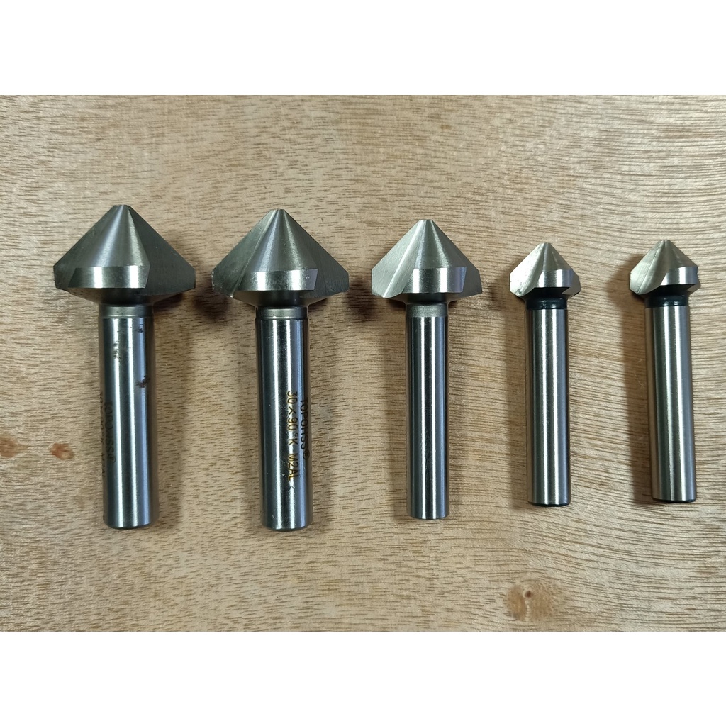 Vát mép 90 độ PHI 6.3  đến phi 35