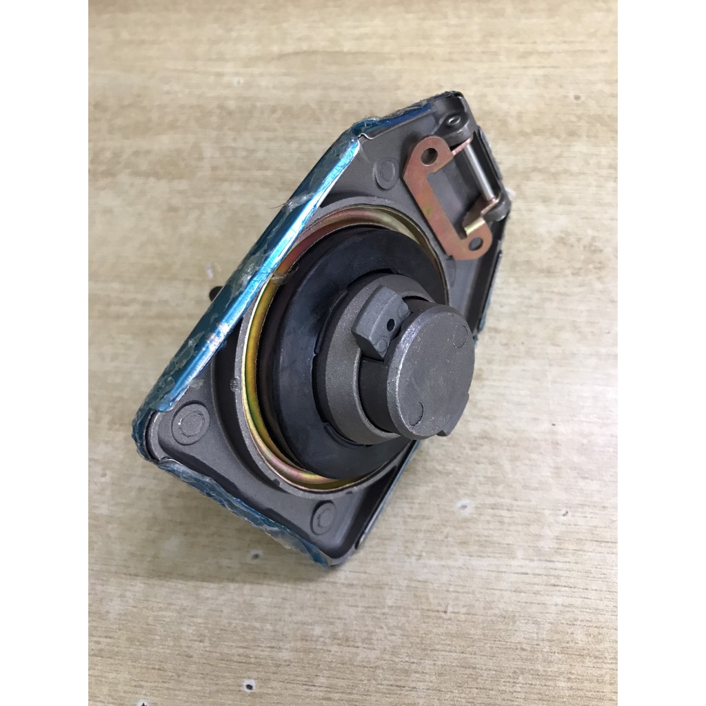 Nắp xăng vuông xe ba gác