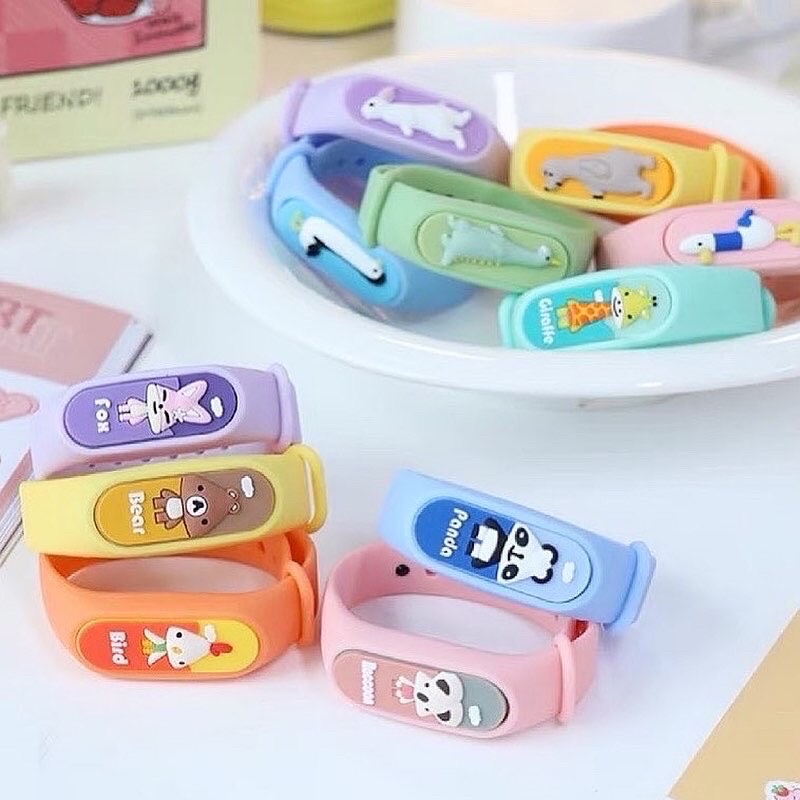Vòng tay chống muỗi cho người lớn trẻ em hình thú dễ thương