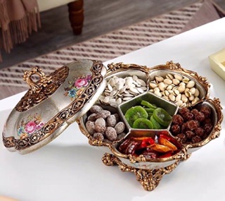 Khay đựng bánh mứt kẹo