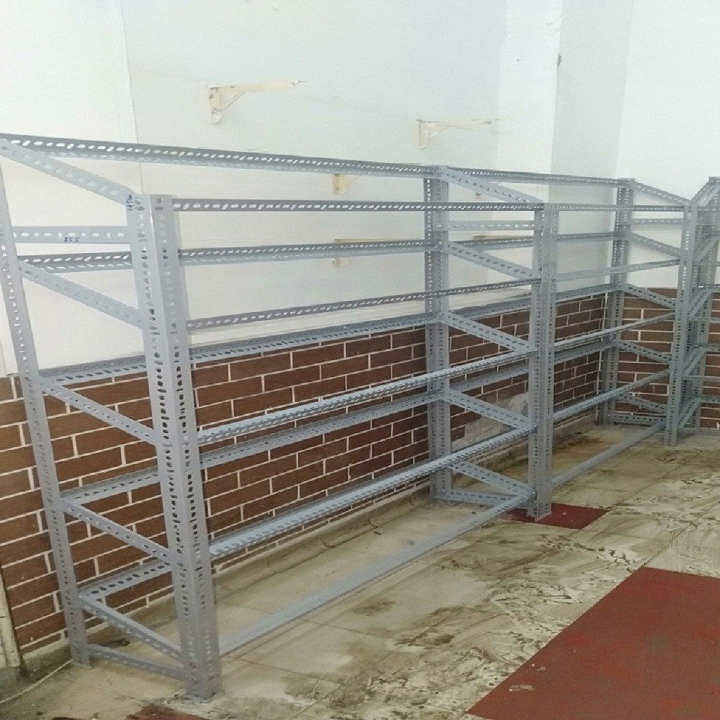 Cây 170cm-Sắt V Lỗ 4x4cm
