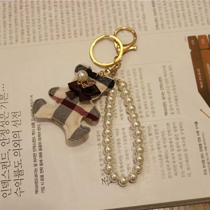 Móc khóa handmade trang trí chuỗi ngọc trai nhân tạo