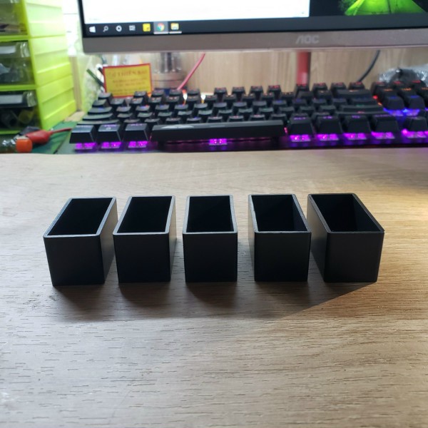 BOX NHỰA 44*22*22mm KW8