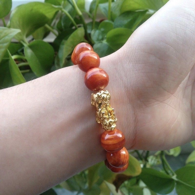 Vòng Tay Phong Thủy Gỗ Huyết Long Tỳ Hưu 12 Li May Mắn