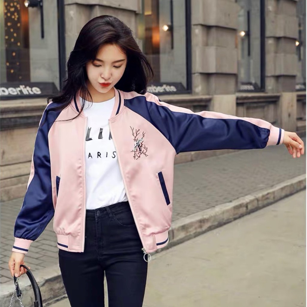 ÁO KHOÁC DÙ BOMBER NÚT BẤM - THÊU HOA ANH ĐÀO SP248859