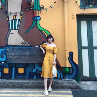 Đầm vintage tay phồng nút gỗ