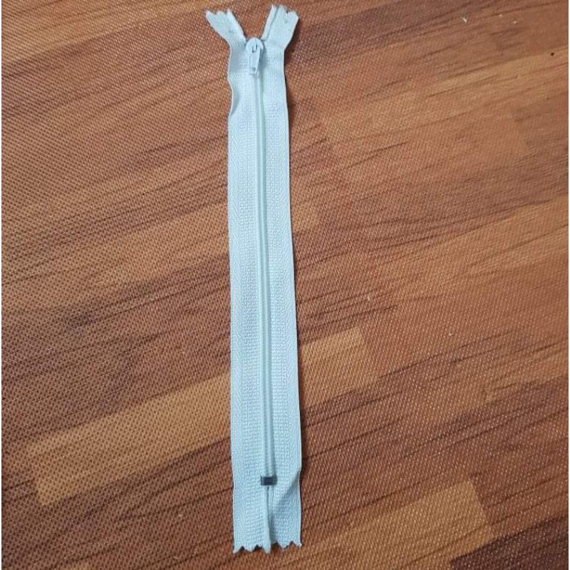 Khóa quần HHK 20 cm